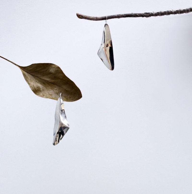 arrival耳环 - 耳环/耳夹 - 铜/黄铜 银色