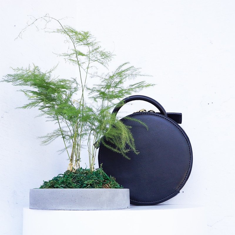 MBS杉野制作经典真皮小圆包手拎包女士斜挎包 - 侧背包/斜挎包 - 真皮 黑色