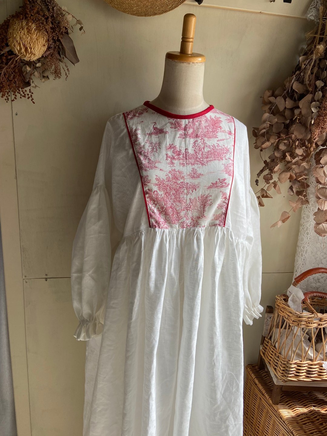 亚麻 Toile de Jouy 拼接抓皱连身裙 红色亚麻连身裙 - 洋装/连衣裙 - 棉 白色