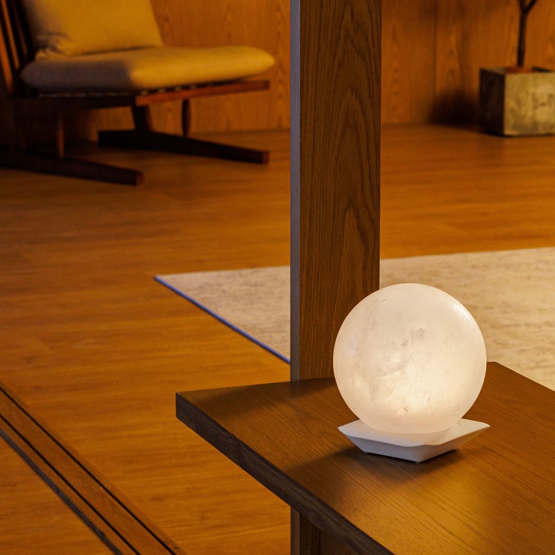 【热销补货】ONELIVINGS VESSEL |舟| 喜马拉雅白盐灯SPHERE-15cm - 灯具/灯饰 - 水泥 白色
