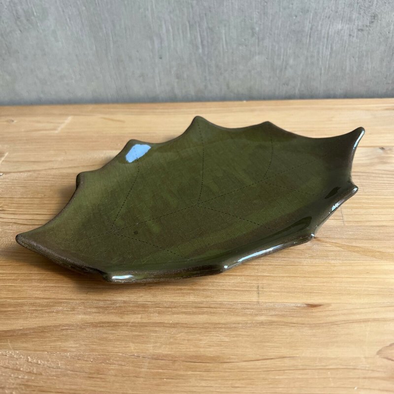 小石原烧 山丸窑 柊型叶形盘 中号 yamamaru-080 - 盘子/餐盘/盘架 - 陶 绿色