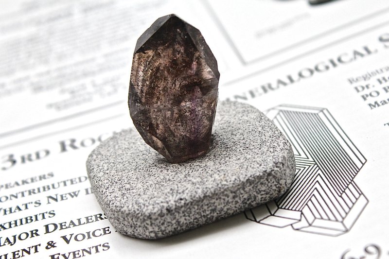 石栽 SHIZAI ▲巴西黑三轮骨干原矿/超七（含底座）▲ - 摆饰 - 宝石 黑色