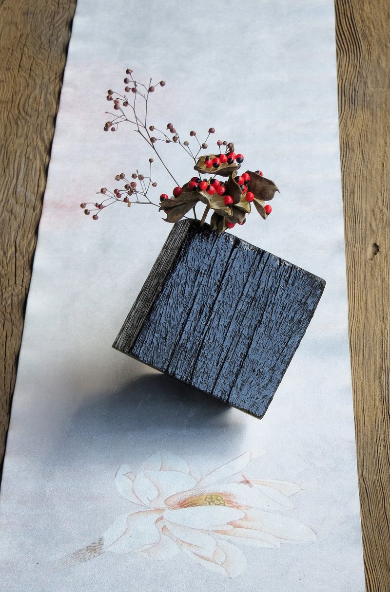 HO MOOD 几何系列—碳化立方体 花器 - 花瓶/陶器 - 木头 咖啡色