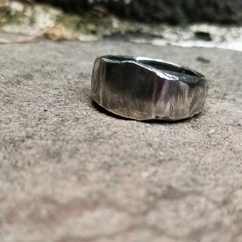 宽版银戒指 - 戒指 - 银 黑色