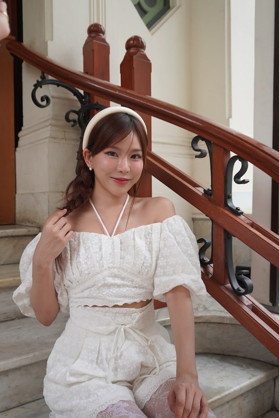 短袖泡泡袖娃娃风蕾丝短上衣 附绑带设计 - 女装上衣 - 棉 白色