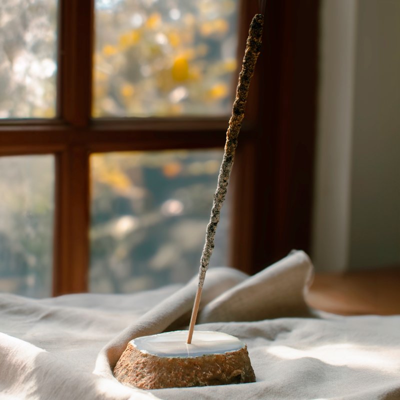 矿石线香座_遗忘之川 - 香薰/精油/线香 - 半宝石 银色