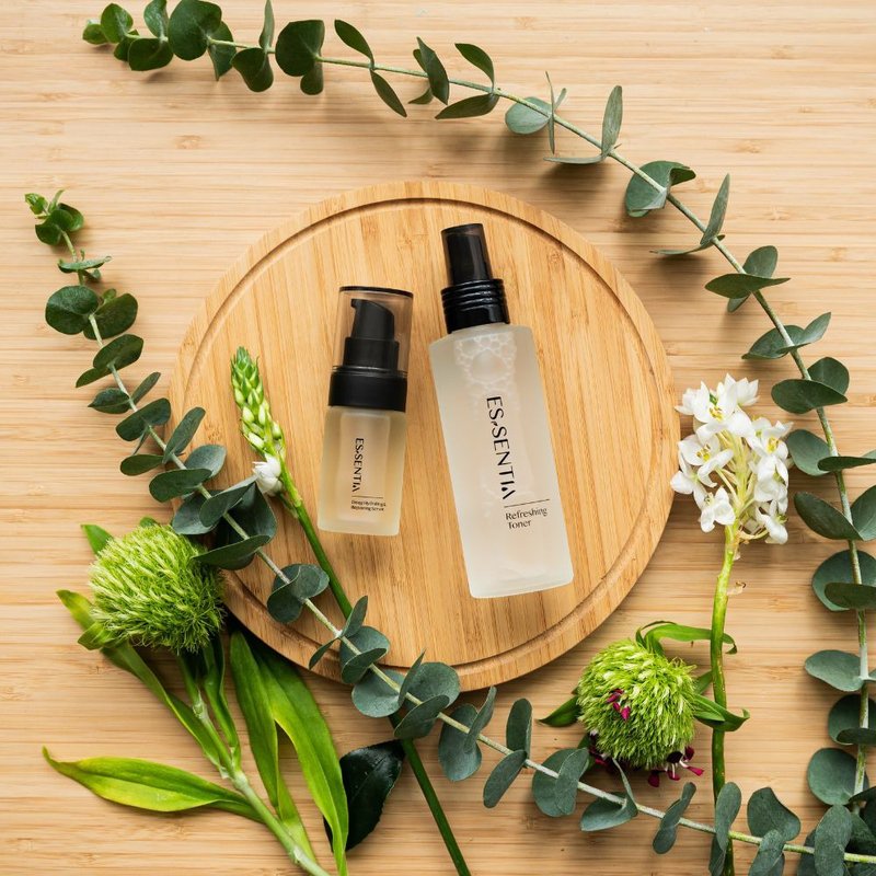 【极萃保湿组】化妆水+精华液 高效保湿 舒缓修护 无酒精香精 - 旅行套装 - 浓缩/萃取物 透明