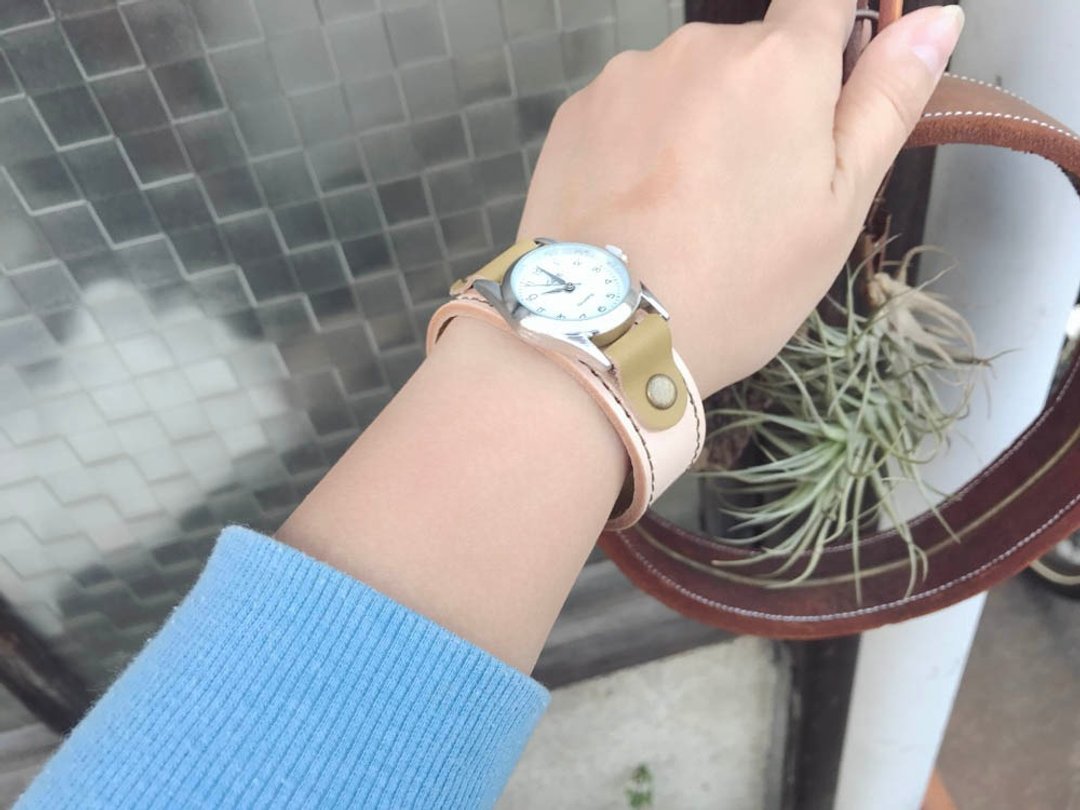 STITCH A watch that you want to wear every day Stitch Run Watch Unisex OK SRW-WOO-OA - 女表 - 真皮 卡其色
