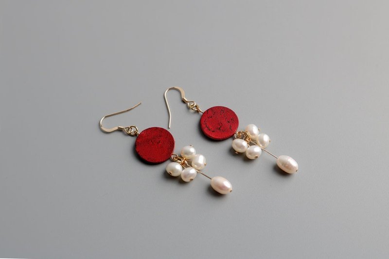 何非OPHIR HE植鞣革头层牛皮手工绘画染耳饰 复古经典 - 耳环/耳夹 - 真皮 