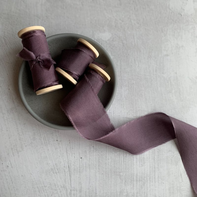 Dusty Plum Silk Ribbon / Hand Dyed Silk ribbon on Wood Spool - 包装材料 - 丝．绢 紫色