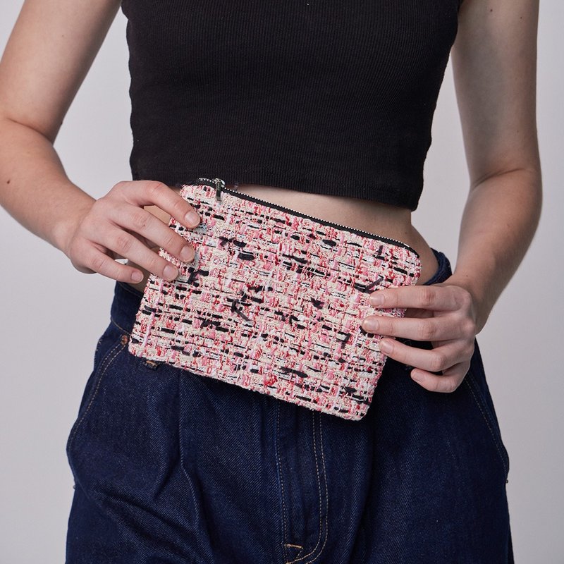 Elizabeth by Crystal Lee - 红黑花化妆包 - 化妆包/杂物包 - 棉．麻 红色