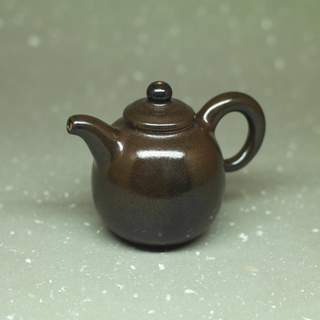 铁釉 湾嘴 梨身正把茶壶 手作陶艺 茶道具 - 茶具/茶杯 - 陶 咖啡色