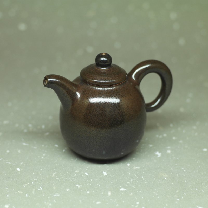 铁釉 湾嘴 梨身正把茶壶 手作陶艺 茶道具 - 茶具/茶杯 - 陶 咖啡色