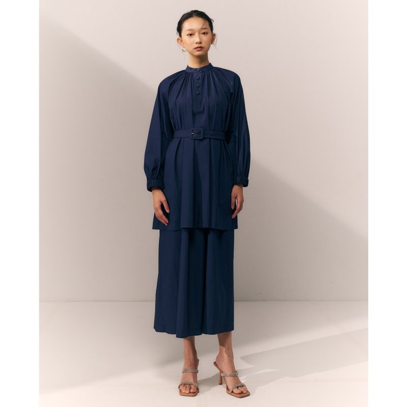 细皱褶长袖开襟层次长洋装 /海军蓝 - 洋装/连衣裙 - 其他材质 蓝色