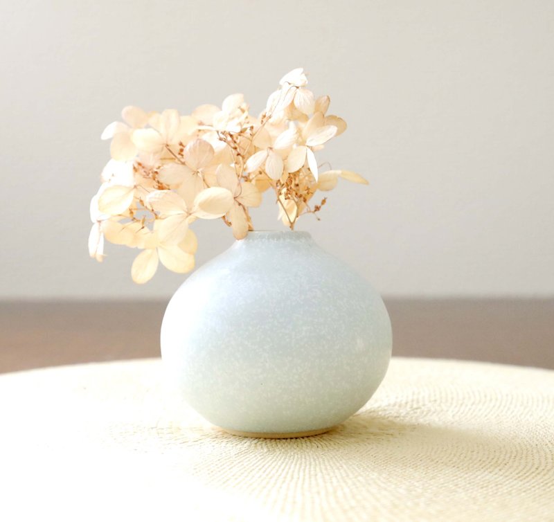 白水晶釉肥大单花瓶 - 花瓶/陶器 - 陶 白色