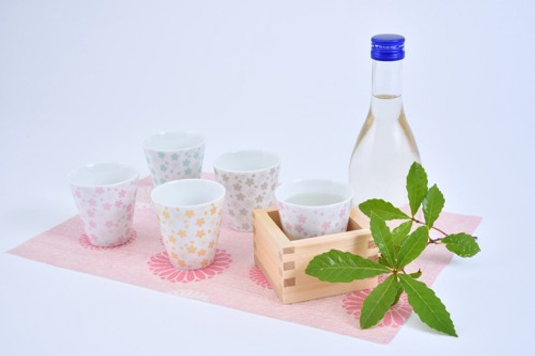 SAKURA MOTIF CUP(H)  GOLD - 其他杯子 - 瓷 金色
