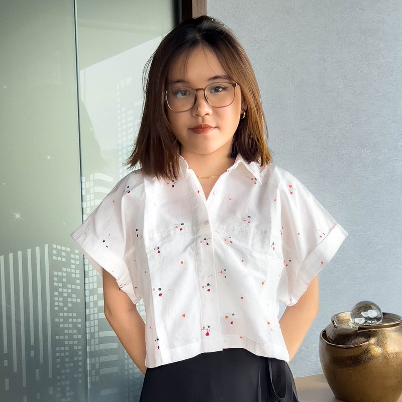 印尼蜡染可爱少女风短版衬衫 PUPUT - 雪花白 - PUP002 - 女装上衣 - 棉．麻 白色