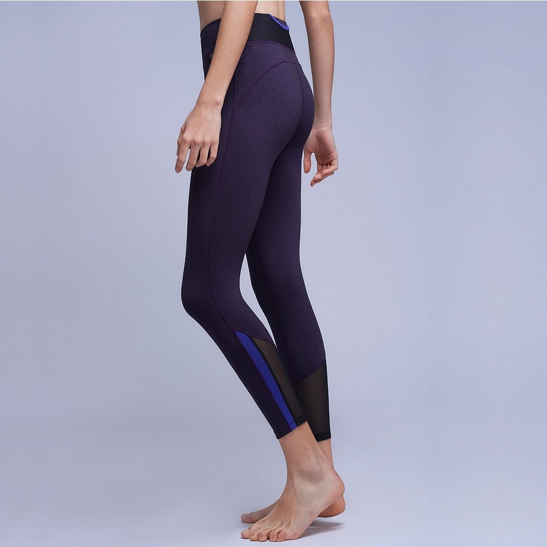 【MACACA】勇气包覆美臀八分裤 - AQE7073 紫麻灰 - 女装运动裤 - 尼龙 紫色