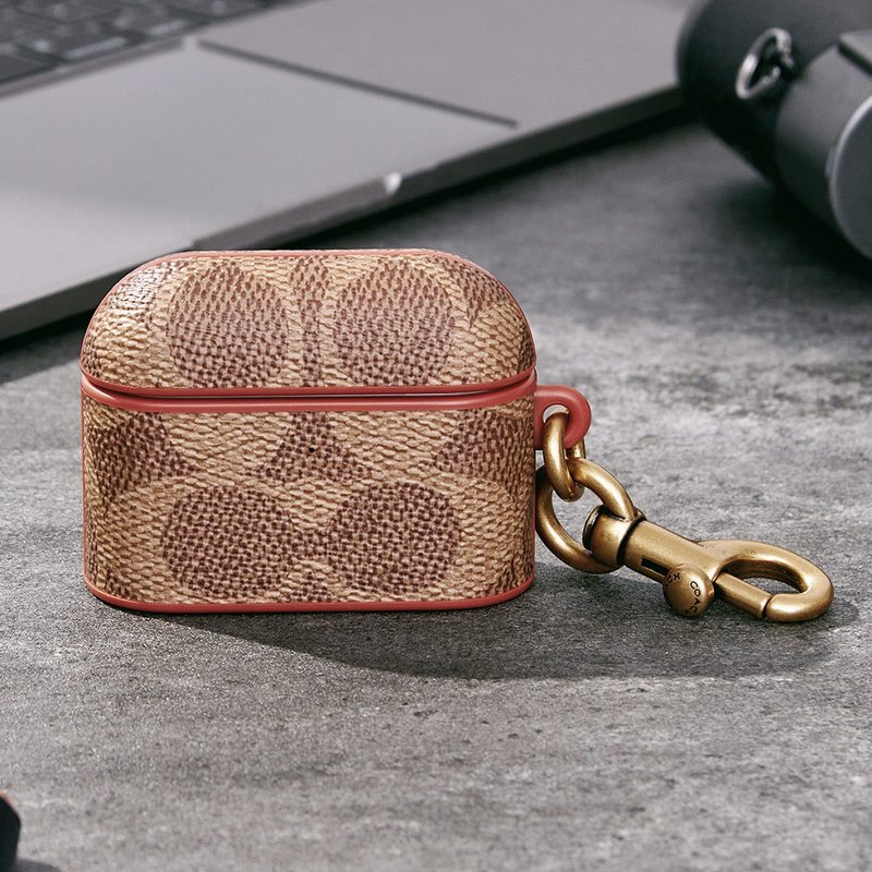 【COACH】 AirPods Pro 1/2代保护壳  耳机保护套- 经典LOGO卡其 - 耳机收纳 - 塑料 卡其色