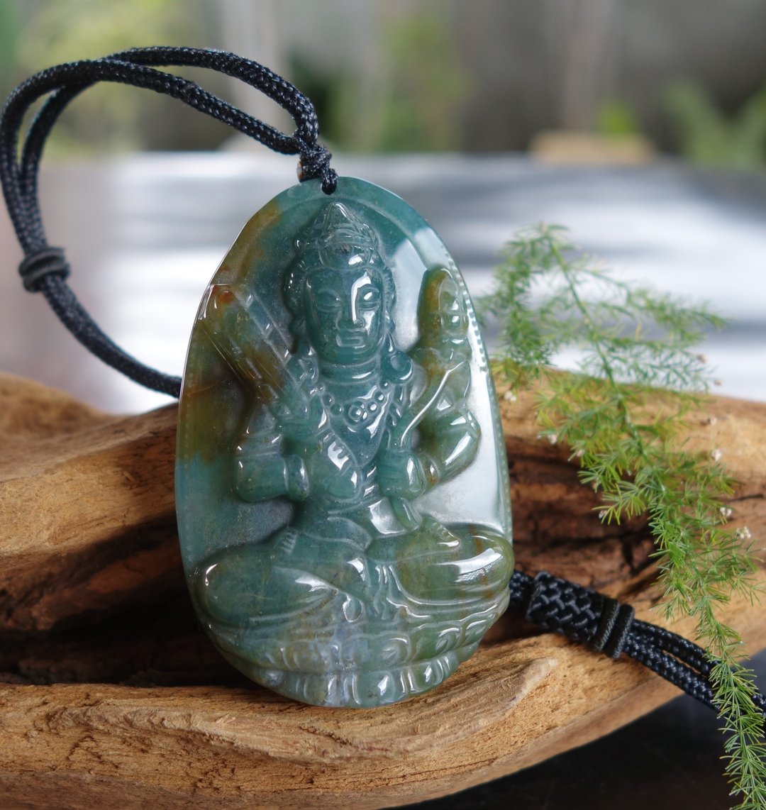 天然七彩玉 虚空藏菩萨 53克 玛瑙 吊坠 玉牌 坠子大料 挂件 矿石 - 颈链 - 玉石 绿色