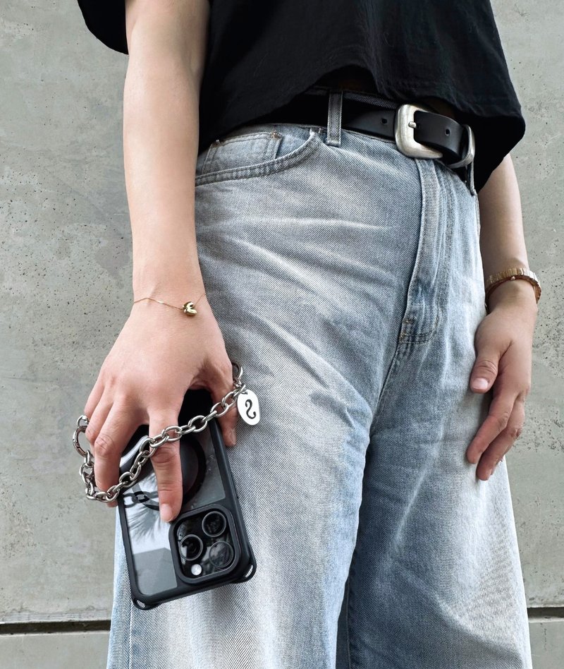 【MISIA】412 Phone Strap 字母挂链-经典银-附字母牌 - 手机配件 - 其他金属 