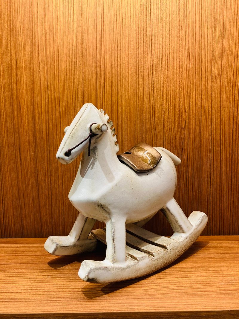 测试请勿购买 ChiaSin Chai - 花瓶/陶器 - 陶 透明