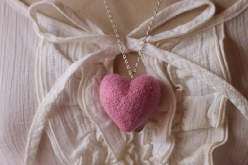 情人节送礼选择 情人节礼物 爱心项链 粉红色(大) - 项链 - 羊毛 粉红色