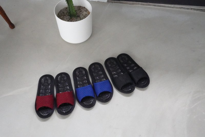 AC RABBIT - Hoof 硬底系列 - 顶级气垫舒压硬底室内拖鞋 - 拖鞋 - 其他材质 多色