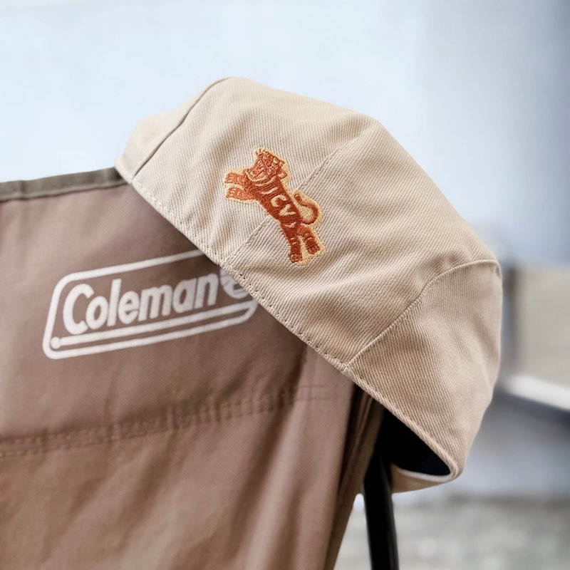 小牛村/ 米杏 反戴 小偷帽 狩猎帽 刺绣 潮流 休闲 老虎 - 帽子 - 棉．麻 卡其色