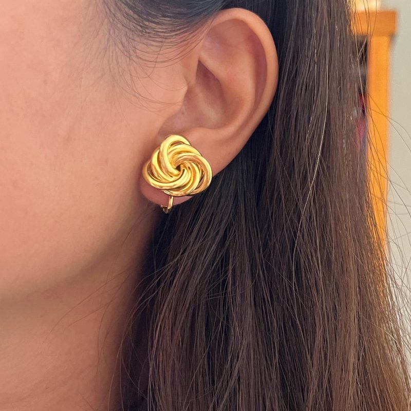 •Duchess• NAPIER三角扭结金属耳环 - 耳环/耳夹 - 其他金属 金色