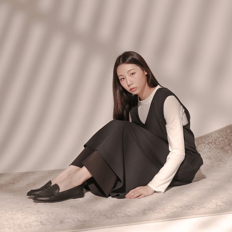 Dayrest_余暇剪接背心洋装_25AF10_藏青 - 洋装/连衣裙 - 聚酯纤维 黑色