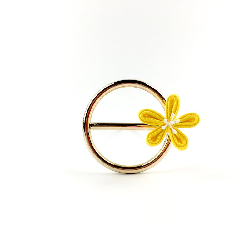 Kaika Ato / 花之樱-深鹅黄 / 日式和风布花 / つまみ细工 花簪 - 发饰 - 其他材质 黄色