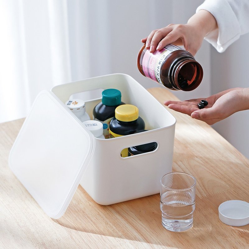 日本霜山 无印风雾面附盖把手收纳盒-S-3入 - 收纳用品 - 塑料 白色