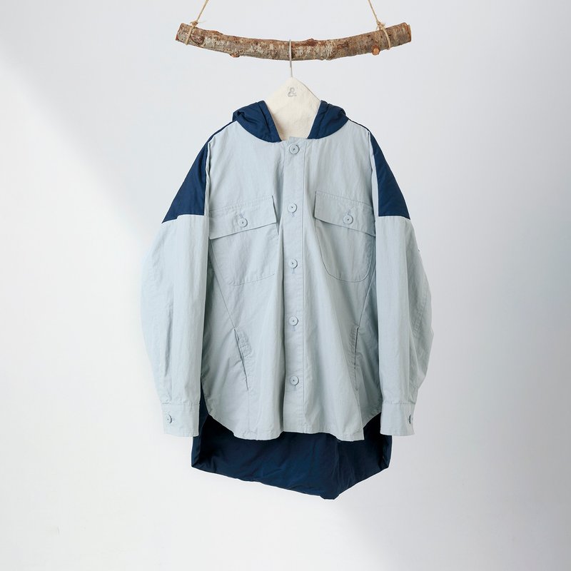 身影背后铺棉连帽拼接外套 - 女装休闲/机能外套 - 棉．麻 蓝色