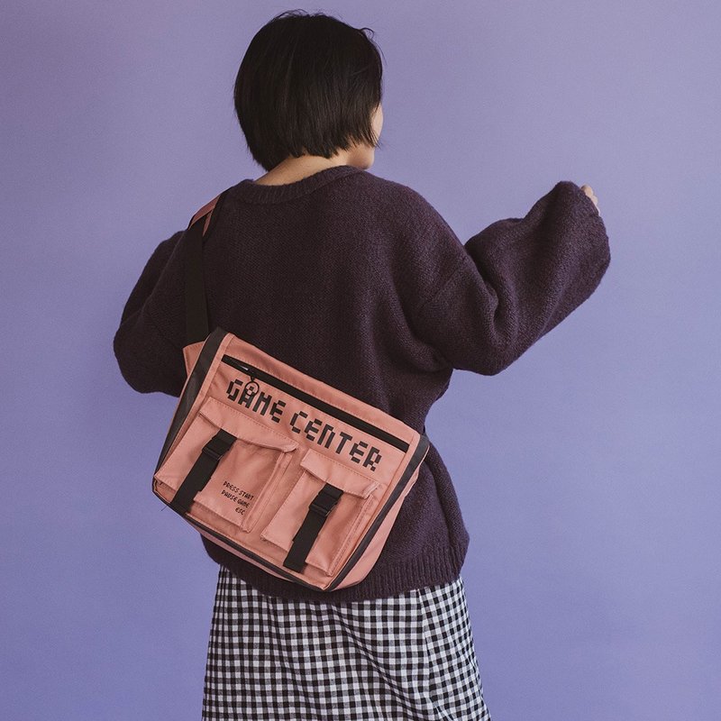 NULL BAG原创印花斜挎背包 书包 GAME CENTER系列 - 侧背包/斜挎包 - 尼龙 红色