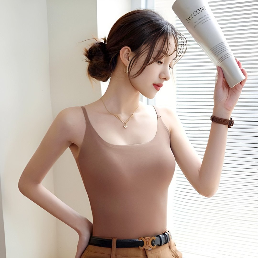Pink Lady 轻盈凉感 一体式胸垫 无痕内搭 细肩带背心 BRATOP - 女装背心 - 其他人造纤维 咖啡色