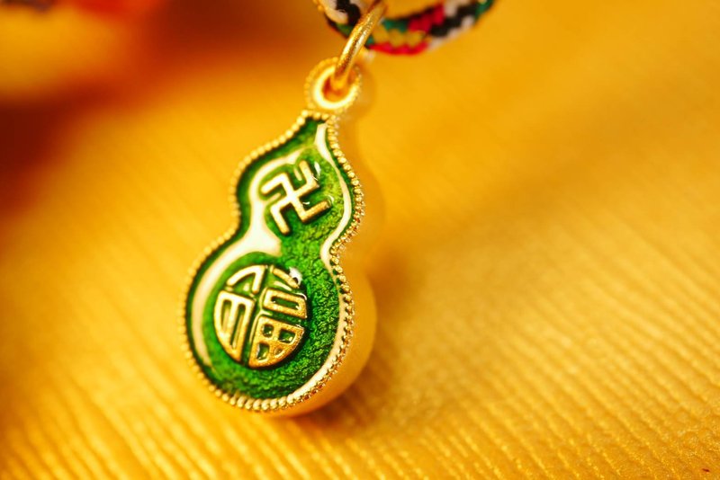 黄金坠子-卍字葫芦(福禄)坠子-古法金工艺纯金坠子(绿色) - 项链 - 24k 金 金色