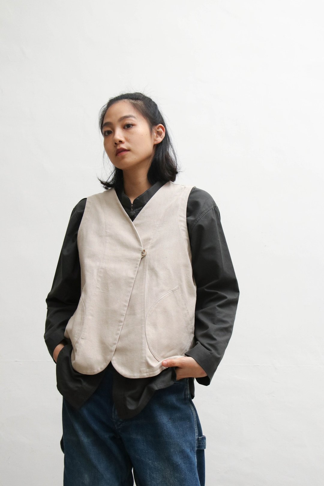 OMAKE.jp 双扣背心Pazu'sVest 奶油白 - 男装背心 - 棉．麻 白色