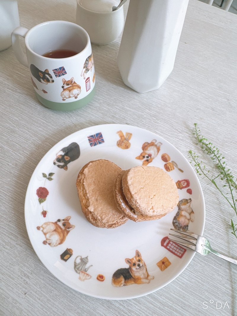 合作插画艺术家-英格蓝猫 淘气柯基杯盘组 - 盘子/餐盘/盘架 - 瓷 多色