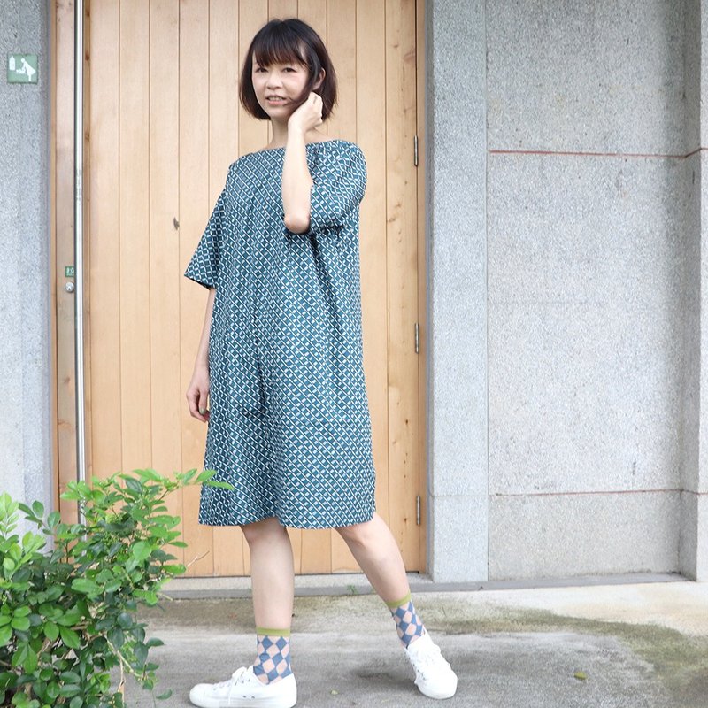 五分洋装 - 日本进口棉布 / 连身裙 / 长上衣 - 洋装/连衣裙 - 棉．麻 绿色