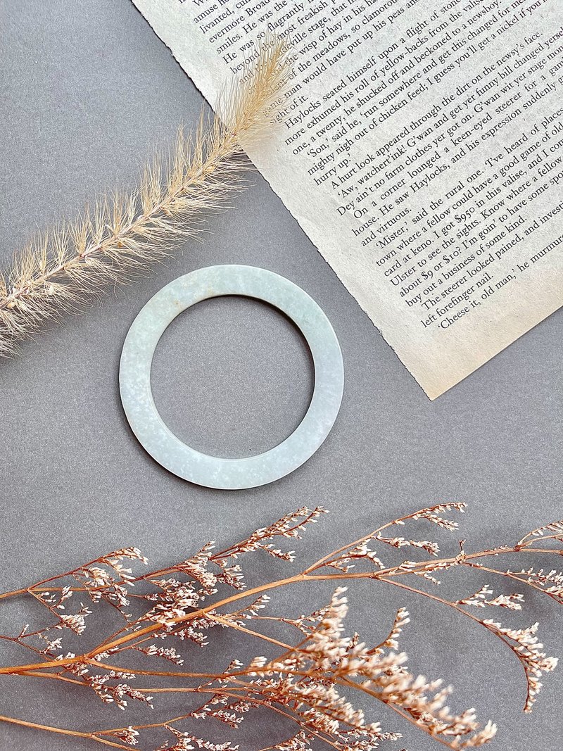 缅甸玉A货翡翠-52.4mm豆种翡翠镯子 玉镯 手镯 天然石 玉石 礼物 - 手链/手环 - 玉石 