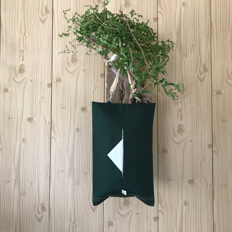 墨绿色帆布面纸套/车用面纸套 - 纸巾盒 - 棉．麻 绿色