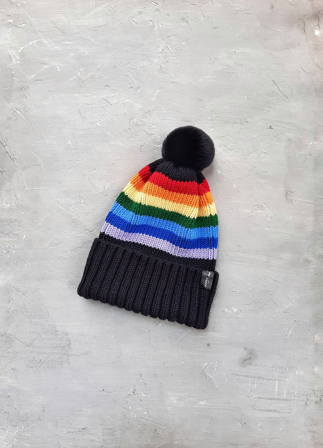 Unisex Winter Hat with Pom - 帽子 - 羊毛 多色