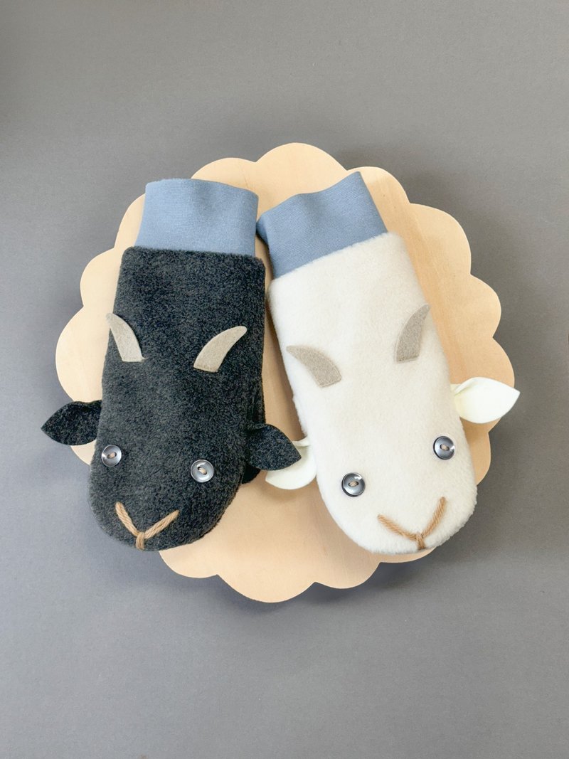 [Adult] White Goat Black Goat Mitten Blue Gloves - 手套 - 聚酯纤维 蓝色