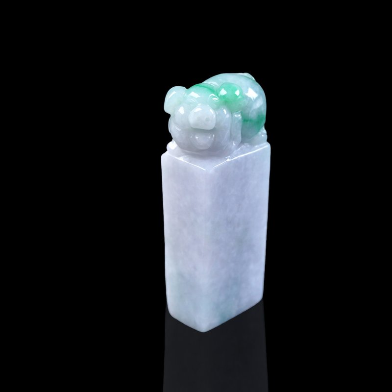 【猪事如意】飘阳绿翡翠小猪玉印章 | 天然缅甸玉翡翠A货 | 送礼 - 印章/印台 - 玉石 绿色