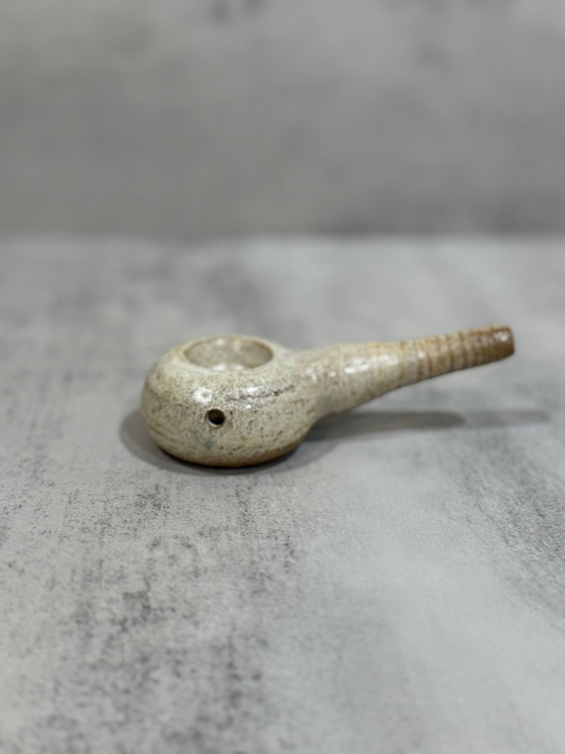 白釉陶瓷烟斗摆件 - 其他 - 陶 金色