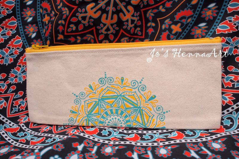 手绘帆布笔袋 - 铅笔盒/笔袋 - 棉．麻 卡其色