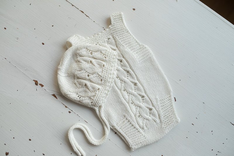 新生儿白色连身衣：婴儿的完美服装 - 婴儿饰品 - 其他金属 白色