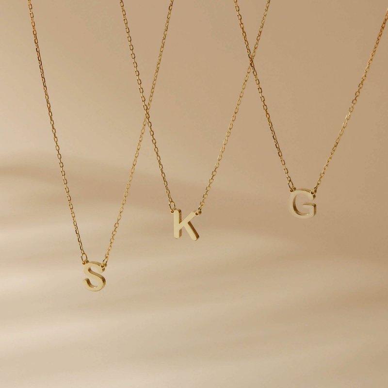 浪漫英文字母項鏈百搭頸鏈客製化姊妹禮物上班族通勤風飾品潮 - 项链 - 银 金色