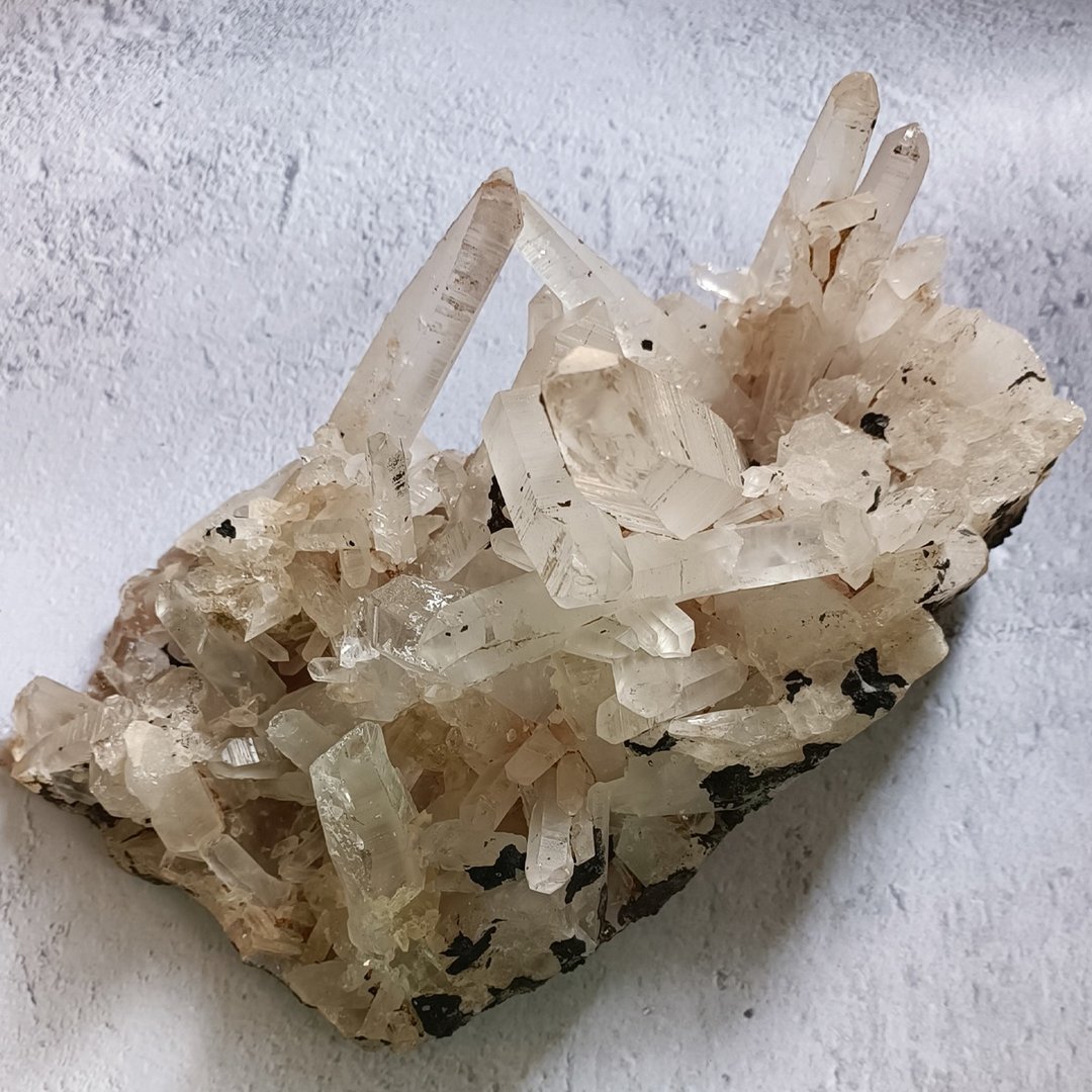 AC10  白晶簇带老皮 - 摆饰 - 水晶 